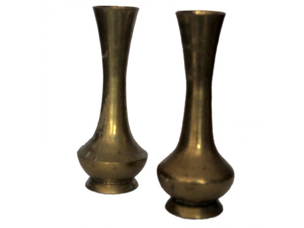                                                                                                Oferta 2 Vase din alama, inaltime 15 cm